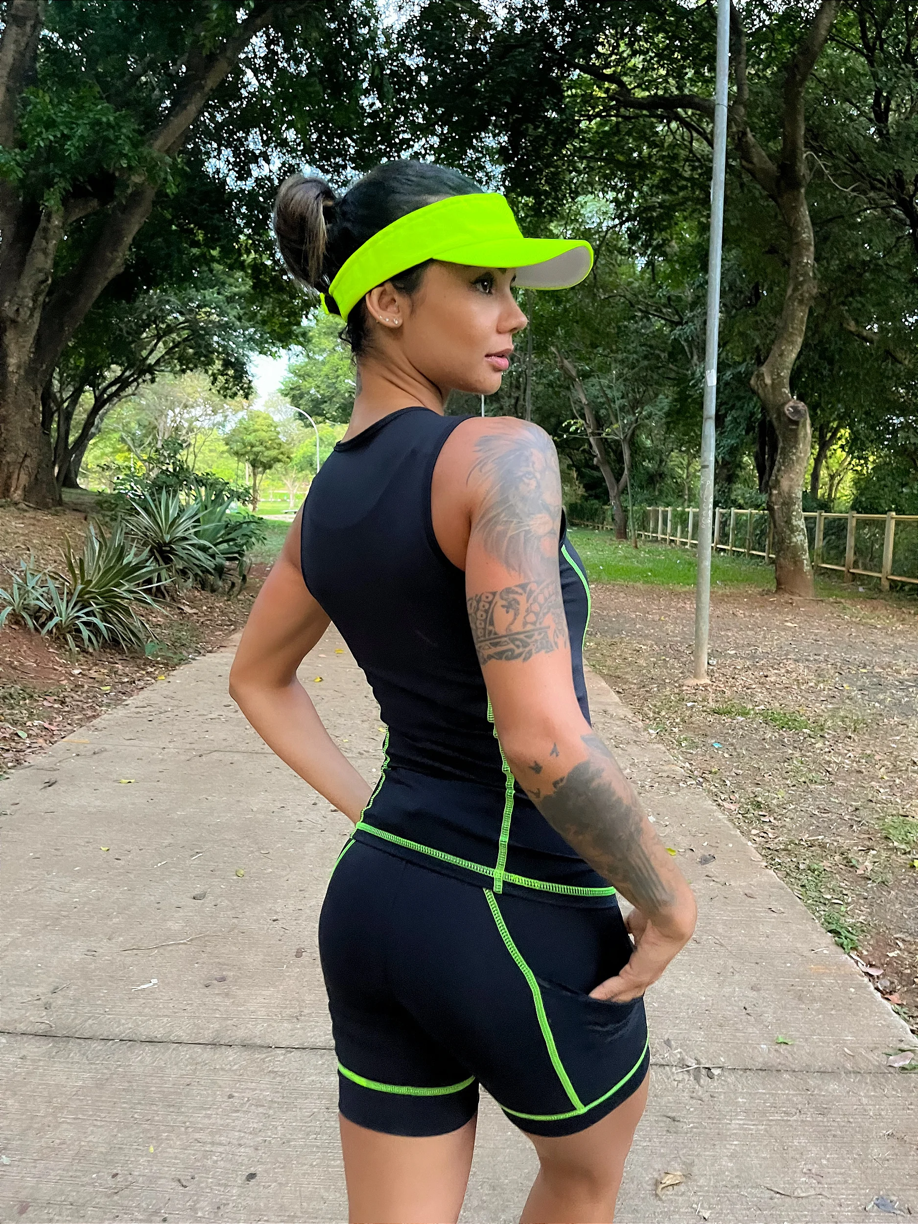 Kit 3 Bermudas Fitness Feminina com Cós Alto e Bolsos Fundos - PowerFit 3X